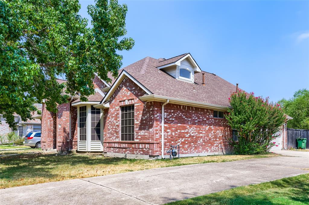 316 Shady Timbers Lane