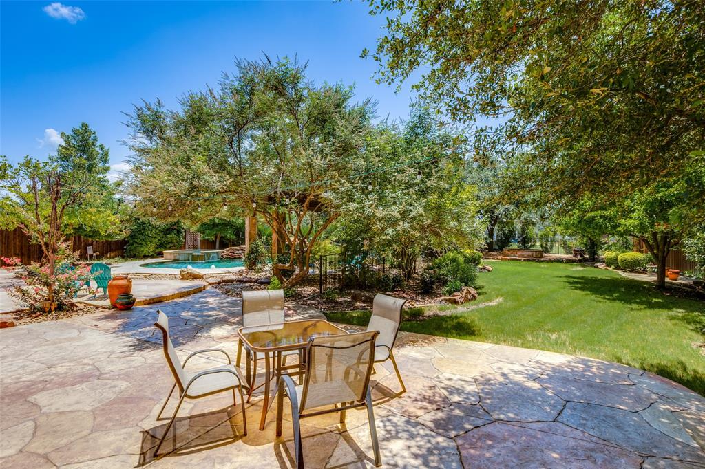 526 Mockingbird Drive