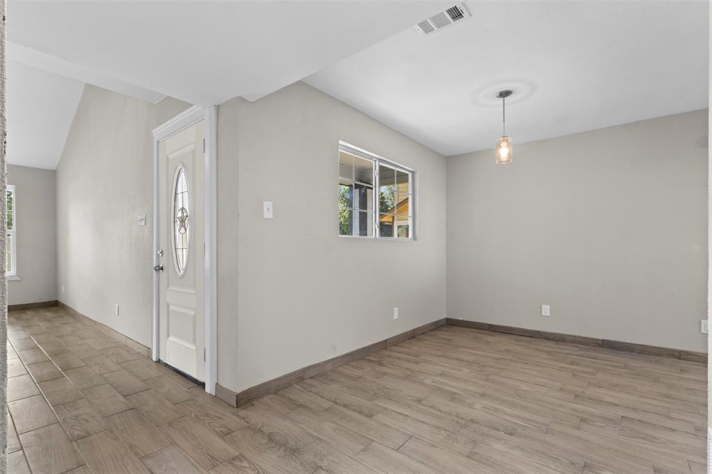 NANTUCKET VILLAGE NORTH - Residential Lease