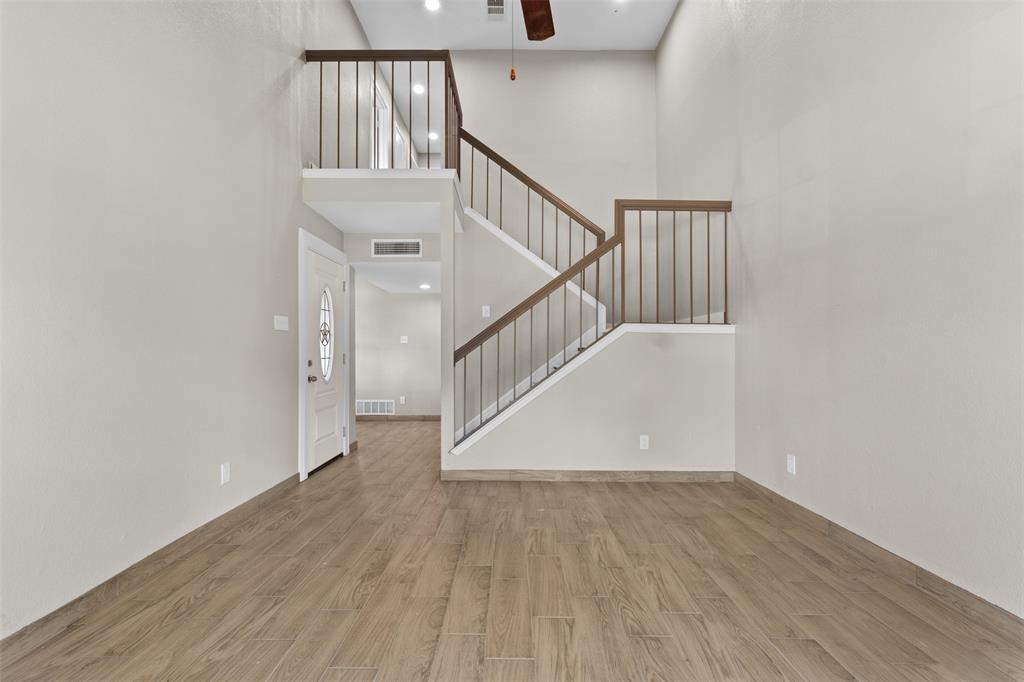 NANTUCKET VILLAGE NORTH - Residential Lease