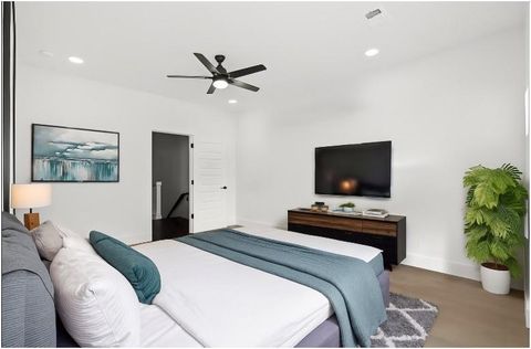 Tiny photo for 1401 S Barry Avenue, Dallas, TX 75228 (MLS # 21100615)