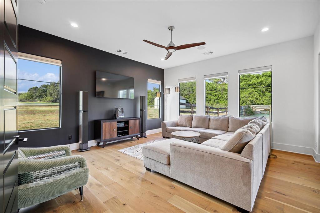 Pecan Acres - Residential