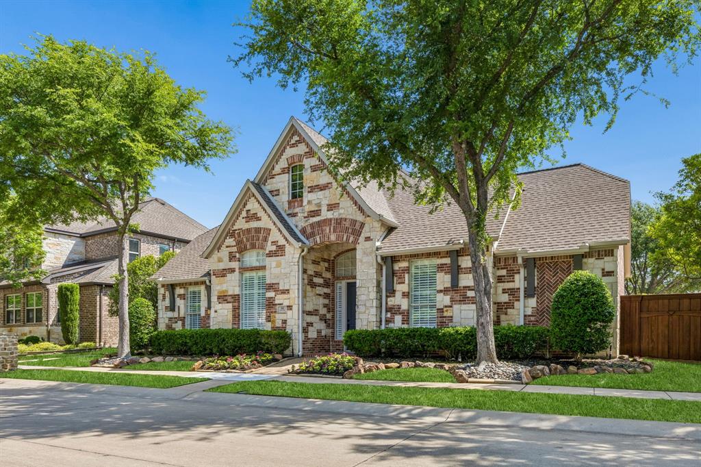 Village Of Ballantrae Sec Two - Residential