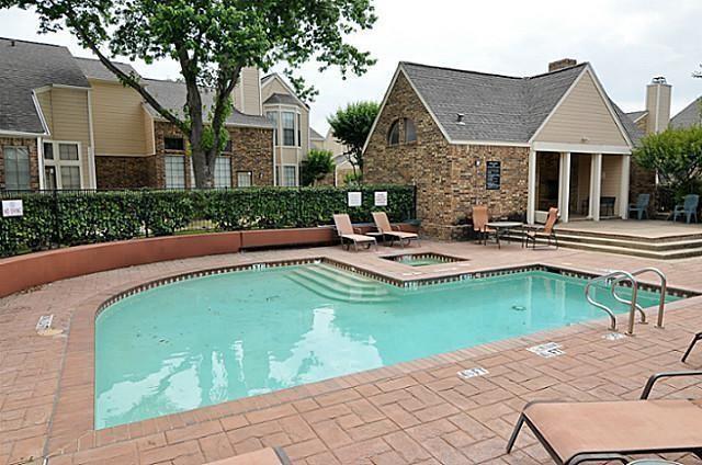 Barrington Court Condo - Residential Lease