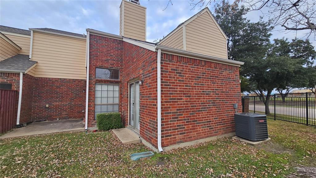 Barrington Court Condo - Residential Lease