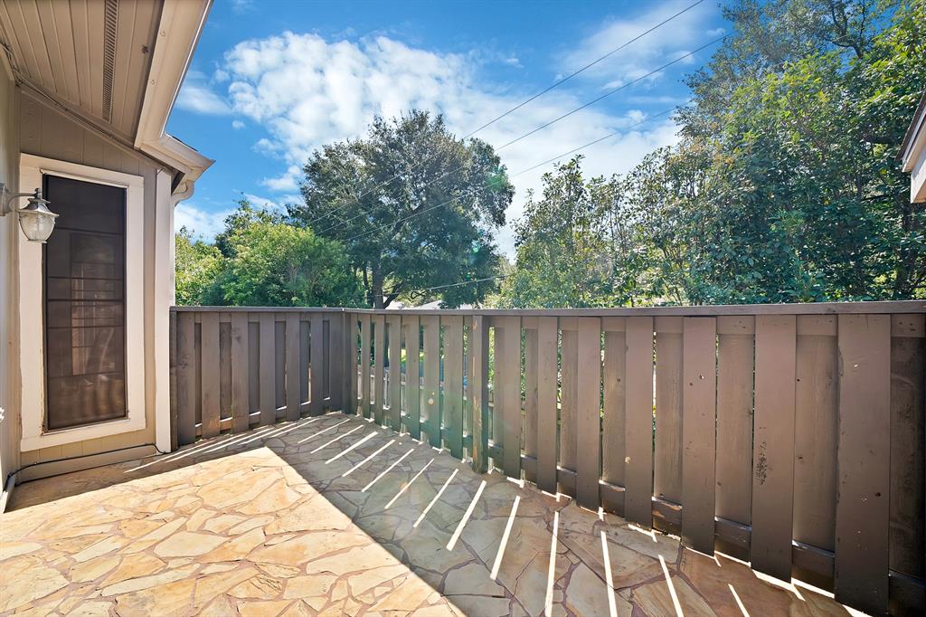 412 Pebble Way 251
