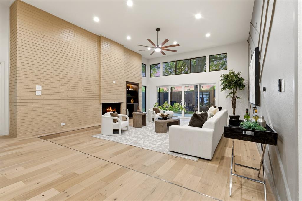 Lake Highland Village - Residential