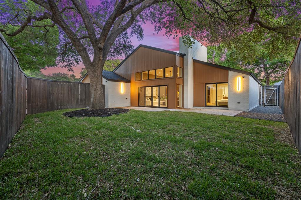 Lake Highland Village - Residential