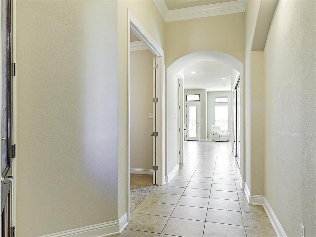 4901 Dolorosa Lane
