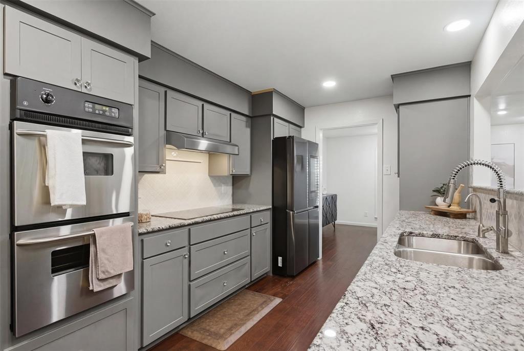 Schreiber Manor - Residential