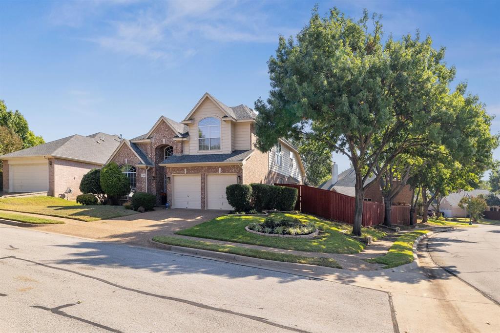2300 Folkstone Way