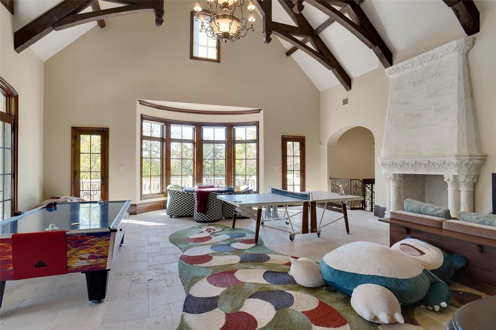 Chateau Du Lac Ph I - Residential