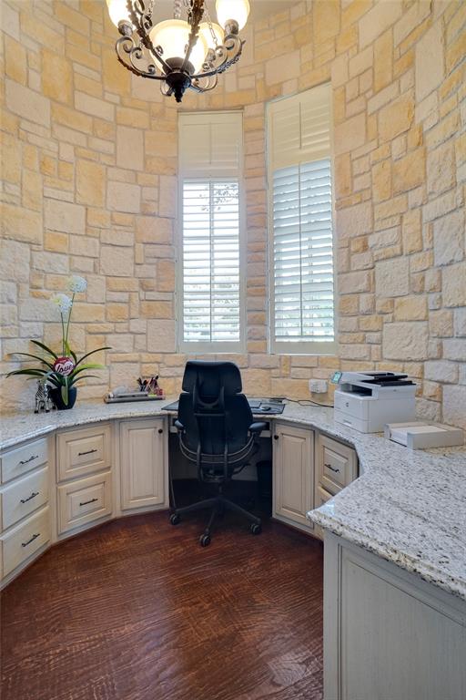 Chateau Du Lac Ph I - Residential