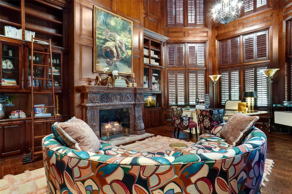 Chateau Du Lac Ph I - Residential