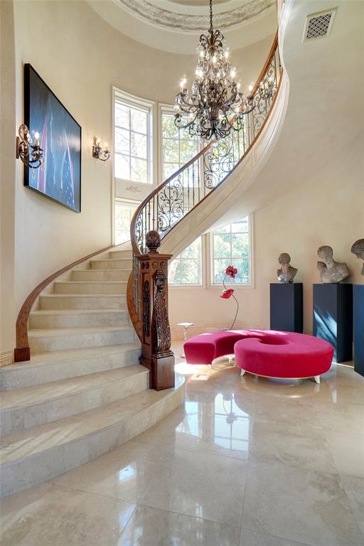 Chateau Du Lac Ph I - Residential