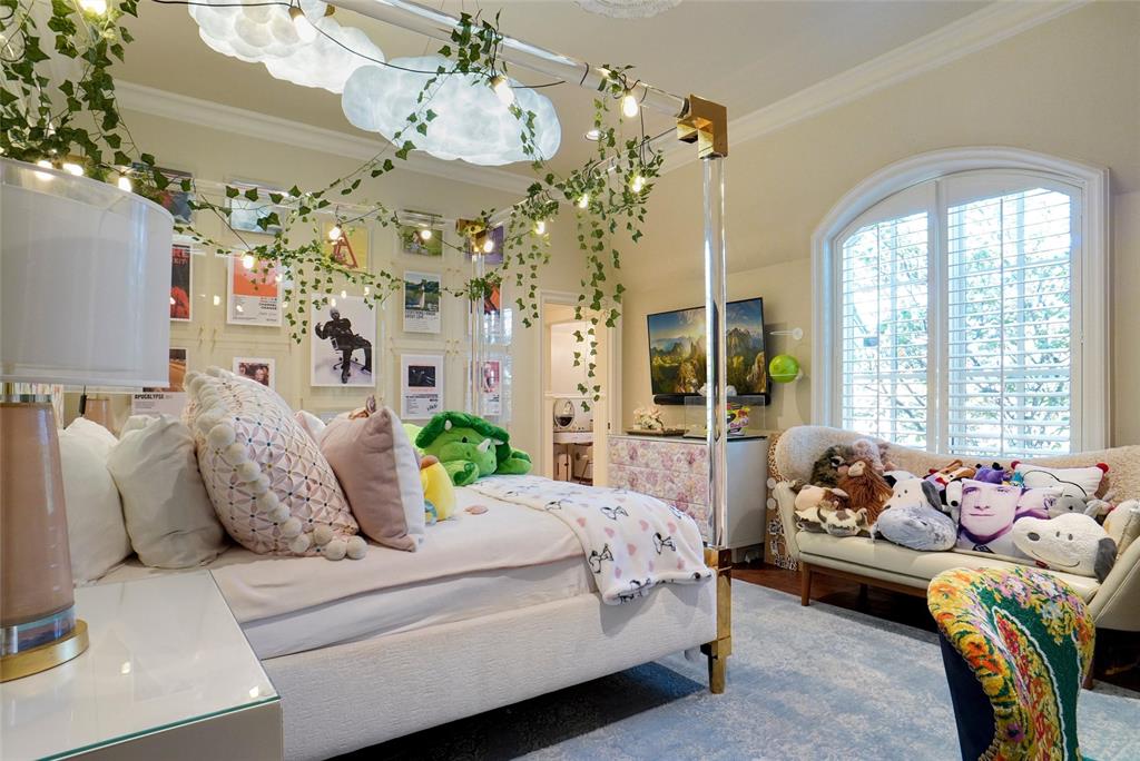 Chateau Du Lac Ph I - Residential