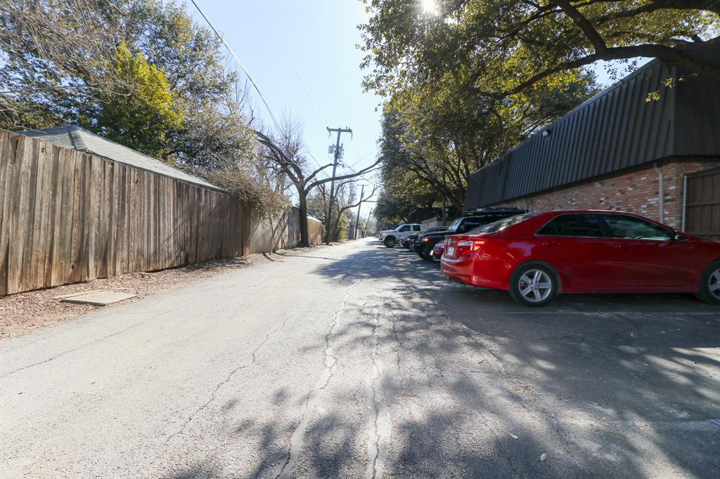 Greenbrier Place Condos - Residential