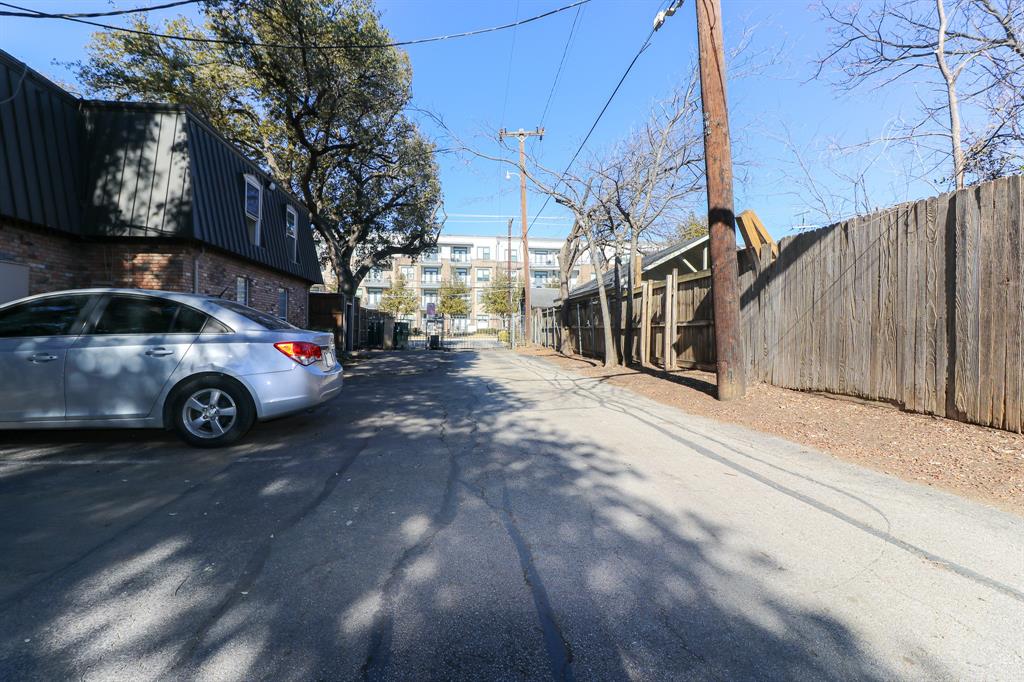 Greenbrier Place Condos - Residential