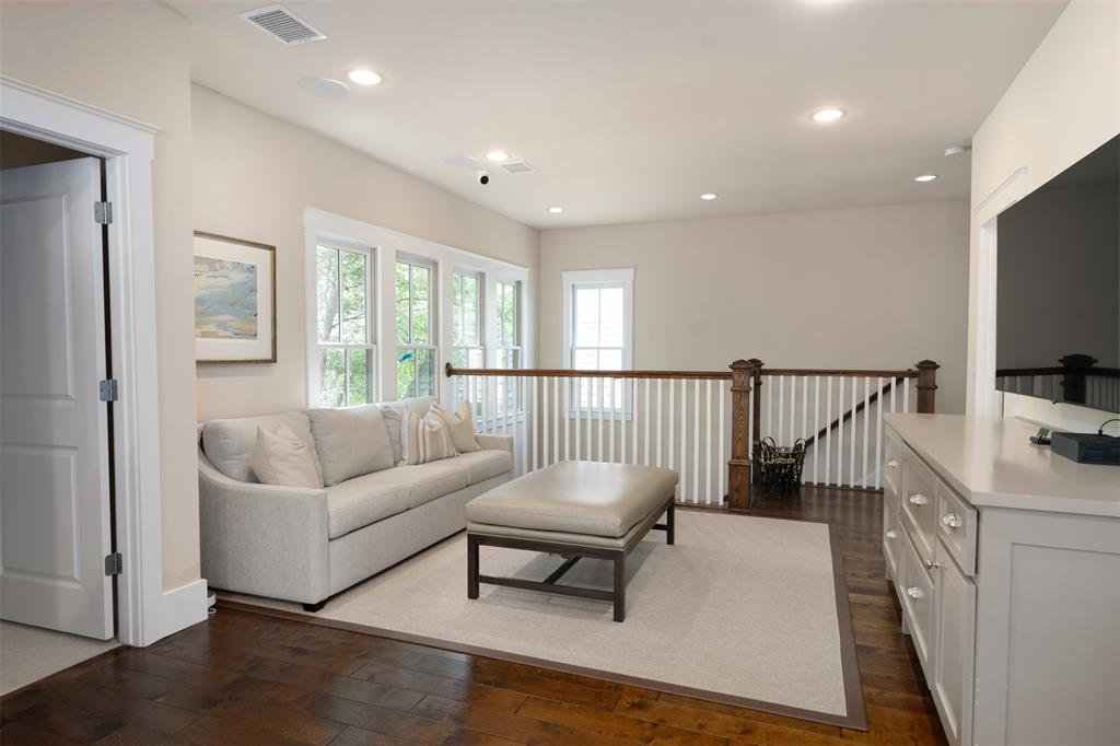 Long Cove - Residential