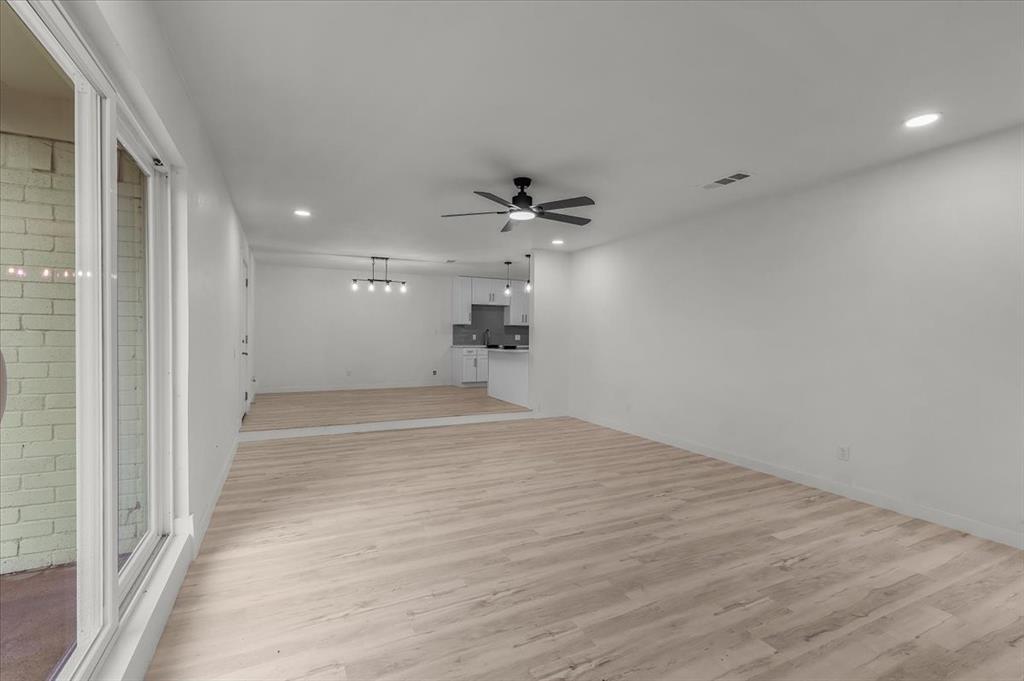 7302 Vista Cliff Drive