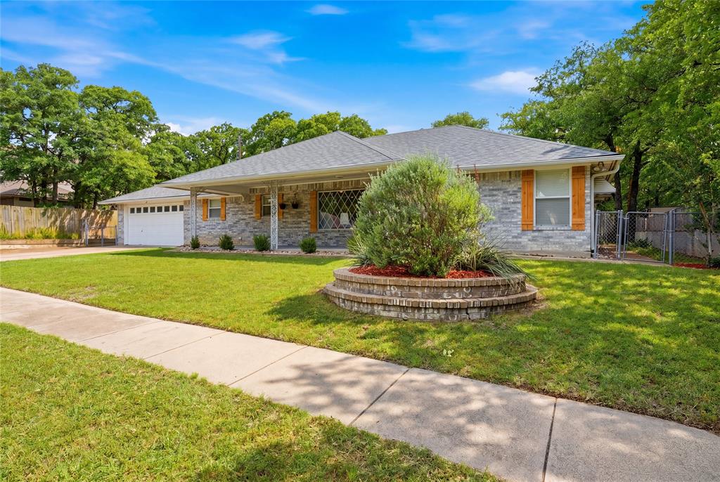 217 Spruce Circle