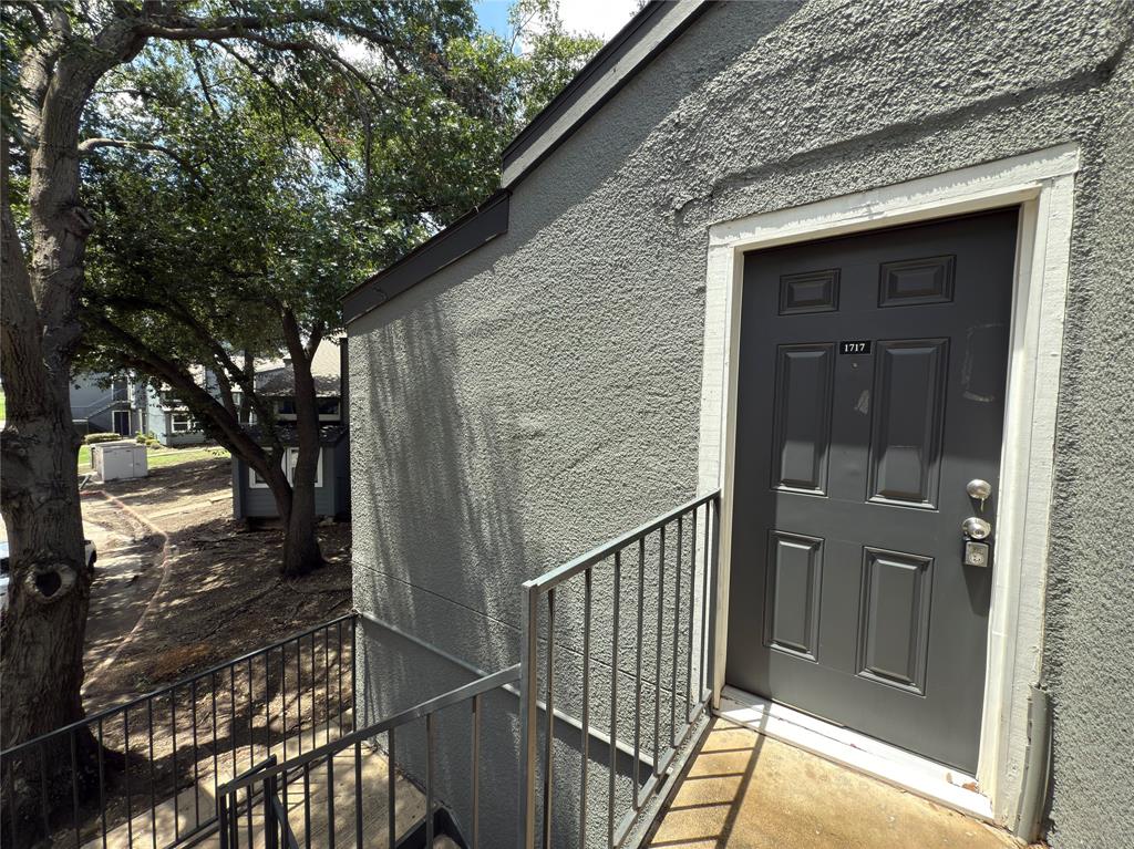 Trinity Meadows Condos - Residential Lease