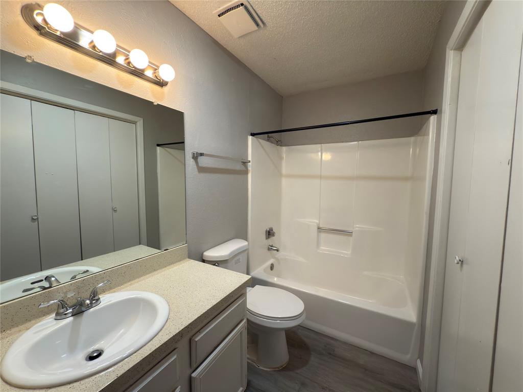 Trinity Meadows Condos - Residential Lease