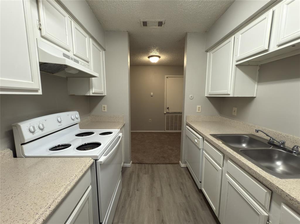 Trinity Meadows Condos - Residential Lease