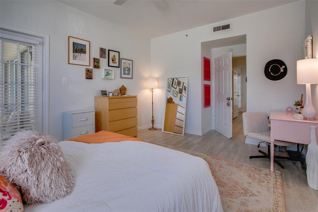 Bryan Place Condo - Residential