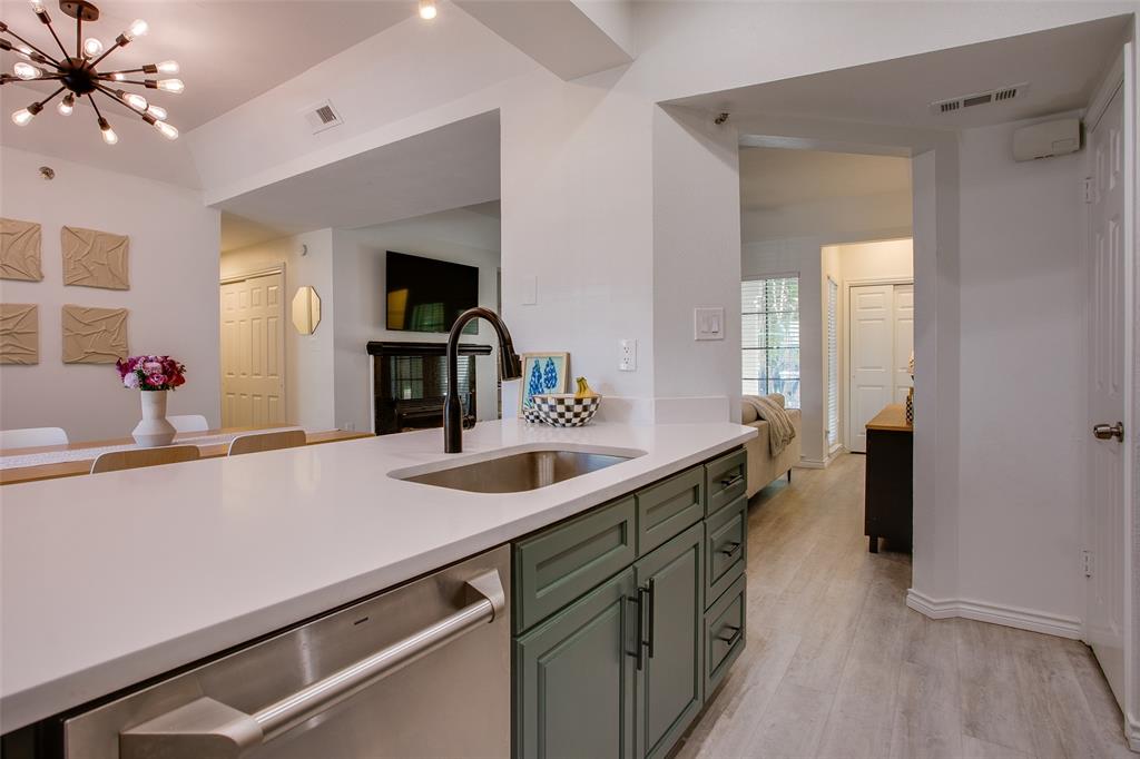 Bryan Place Condo - Residential