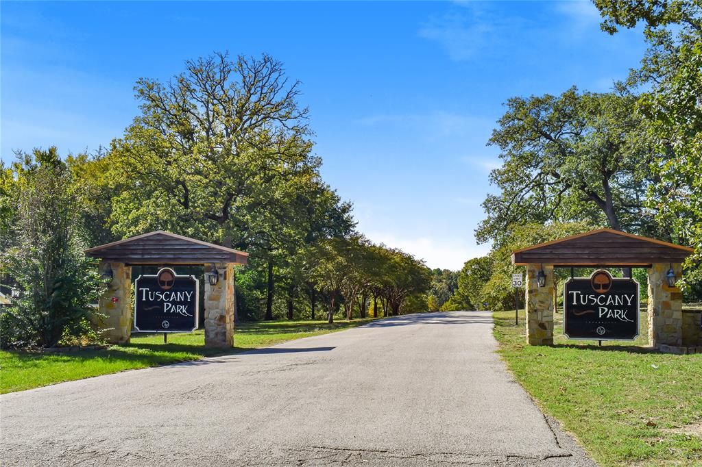 107 Private Road 6305
