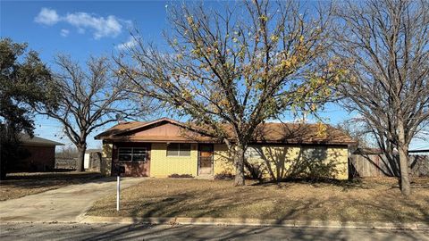 A home in Brownwood