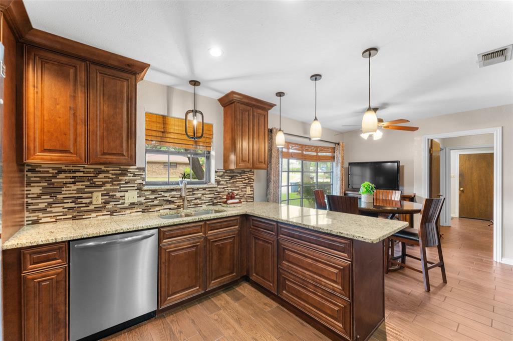 649 The Meadows Parkway