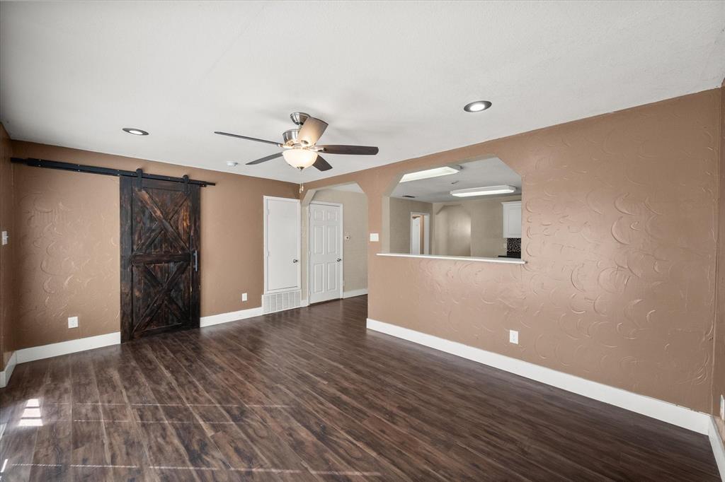 Ferris 2nd-Rev - Residential Lease