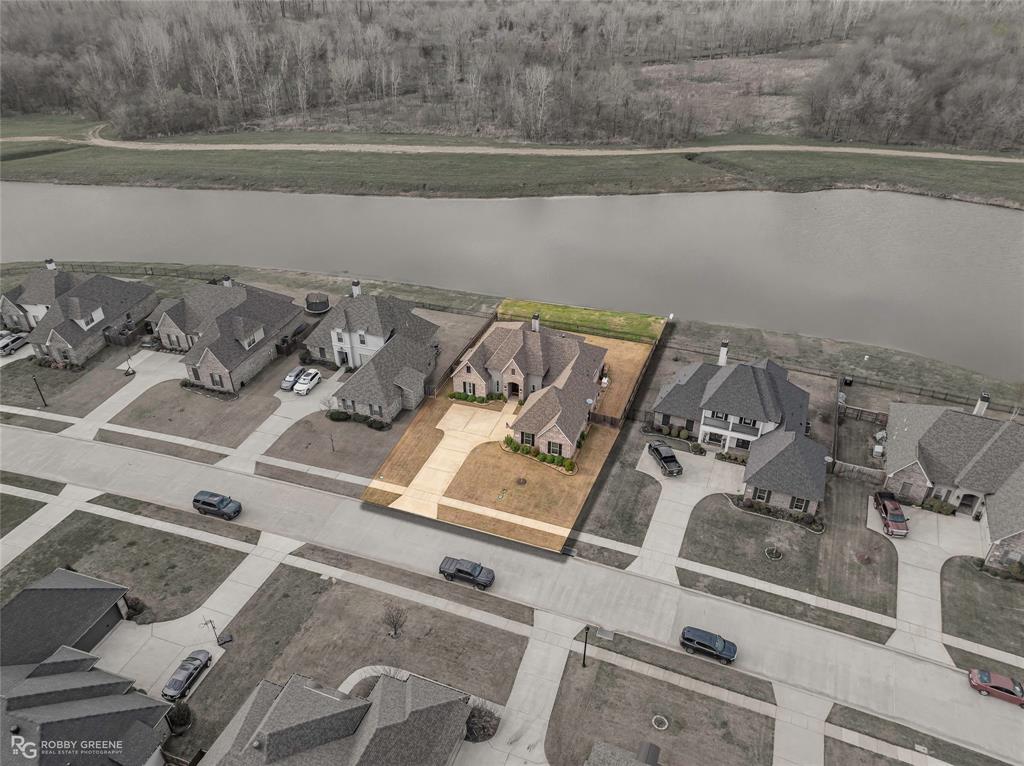 1113 Calle Lago Court