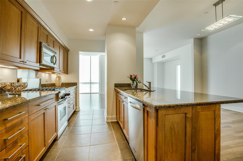 Highland Residences - Residential Lease