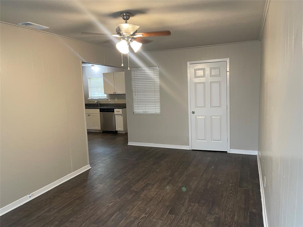618 Rolling Ridge Drive