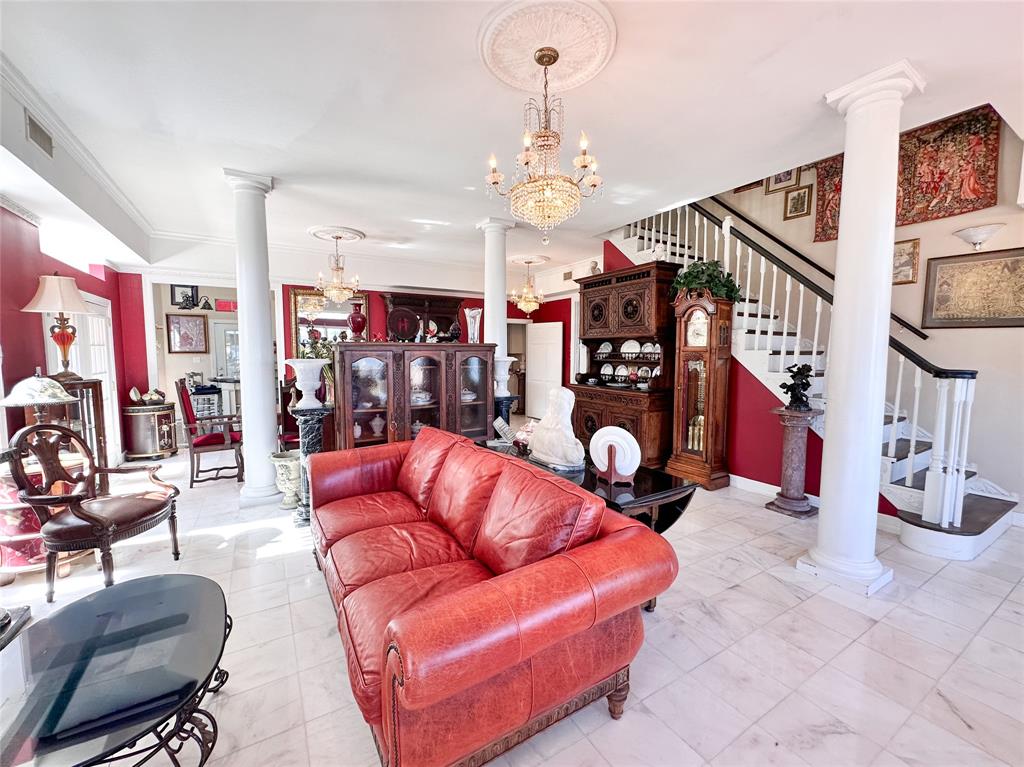 Three Points - Residential