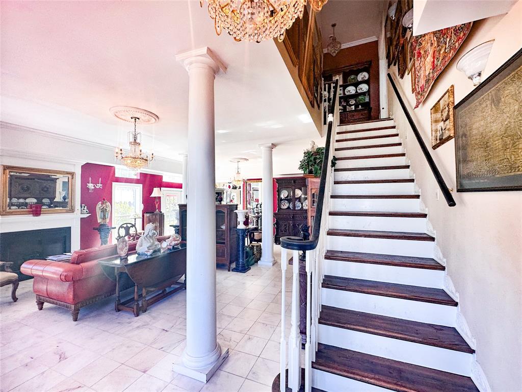 Three Points - Residential