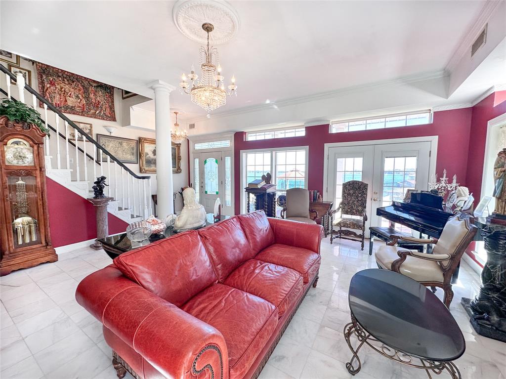 Three Points - Residential