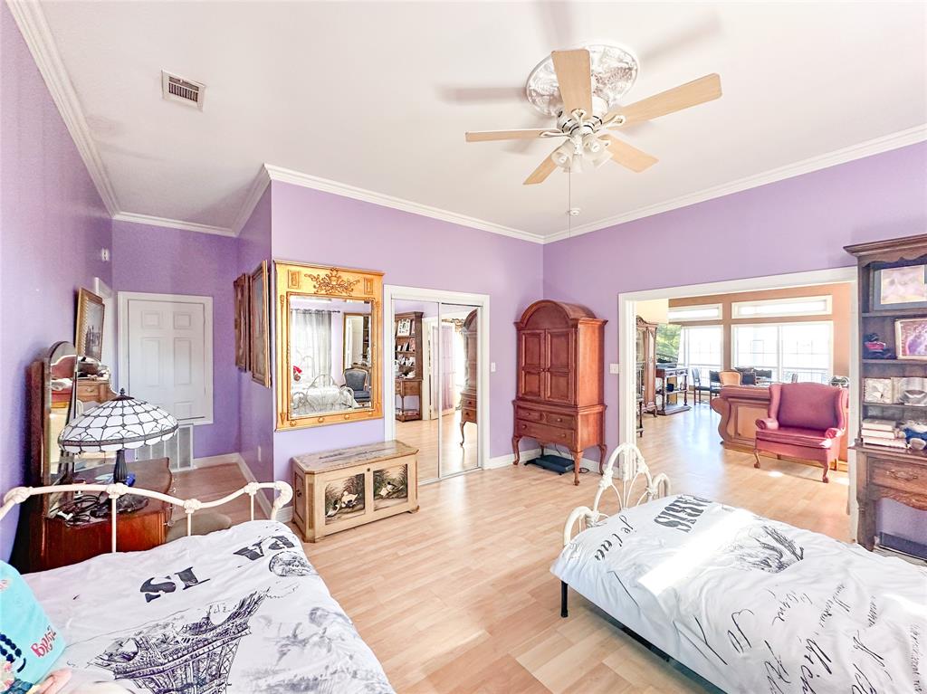 Three Points - Residential