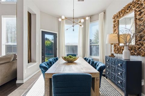 2537 Clearlake Drive Grand Prairie TX 75054