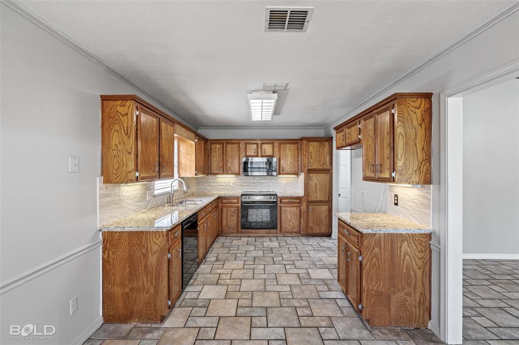 Bossier City, Louisiana 71111, United States, 3 Bedrooms Bedrooms, ,2 BathroomsBathrooms,Residential,Active,92477