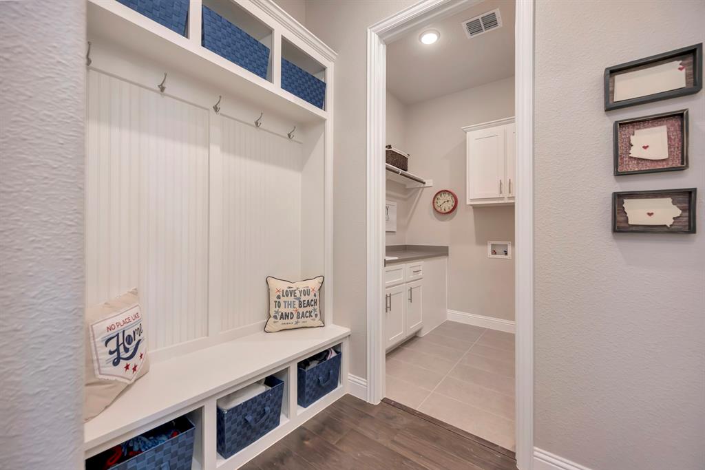 Seventeen Lakes Add - Residential