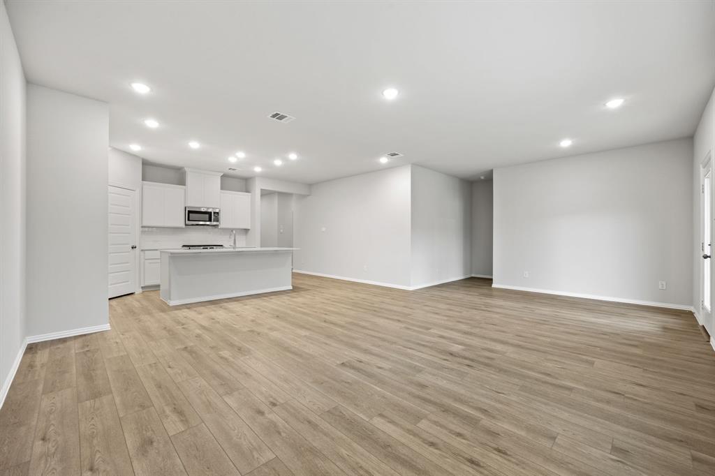 Kings Way - Residential