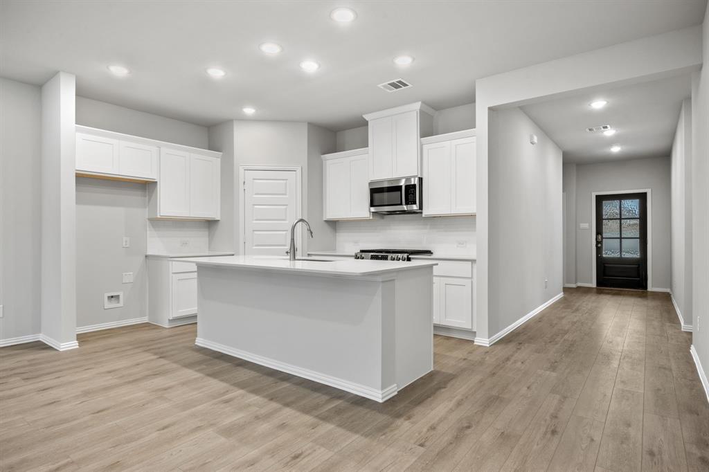 Kings Way - Residential