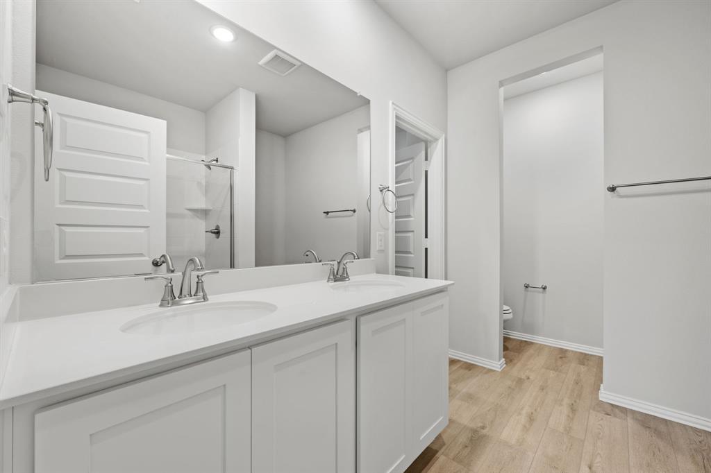 Kings Way - Residential