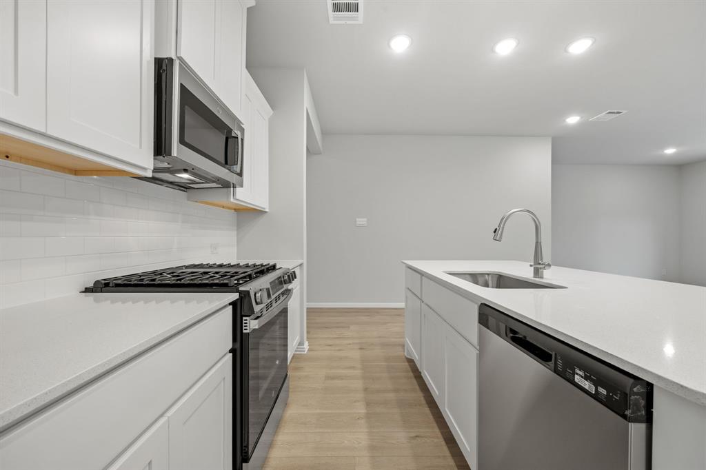 Kings Way - Residential