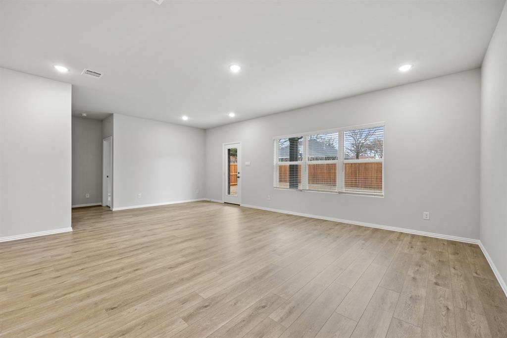 Kings Way - Residential