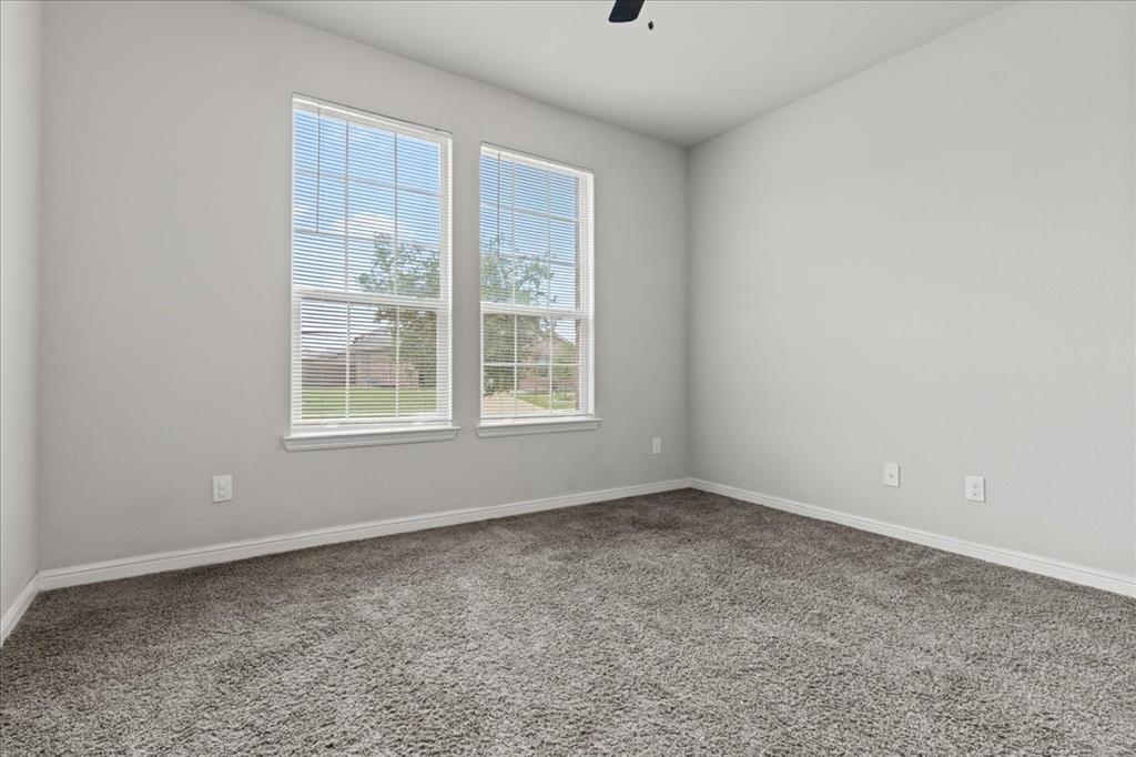 1117 Scotney Lane